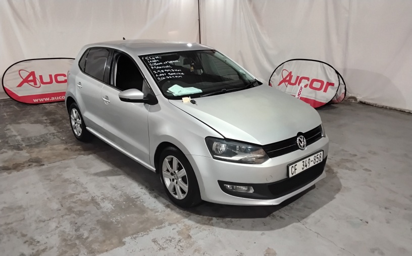 2012 VOLKSWAGEN POLO 1.4 COMFORTLINE- MANUAL